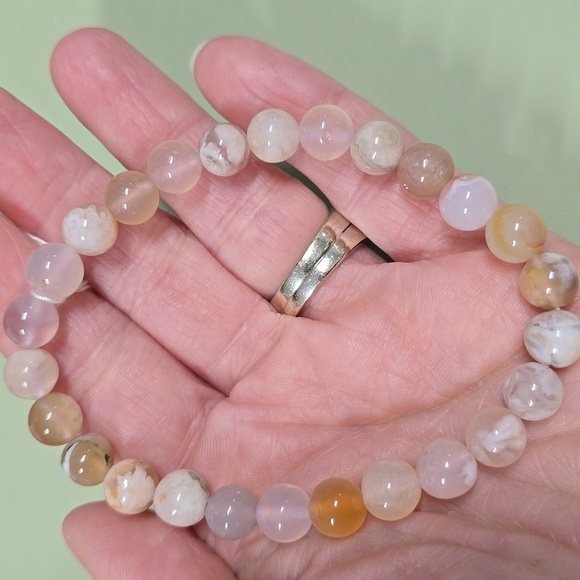 8mm Pink Cherry Agate Bracelet - Picture 6 of 6